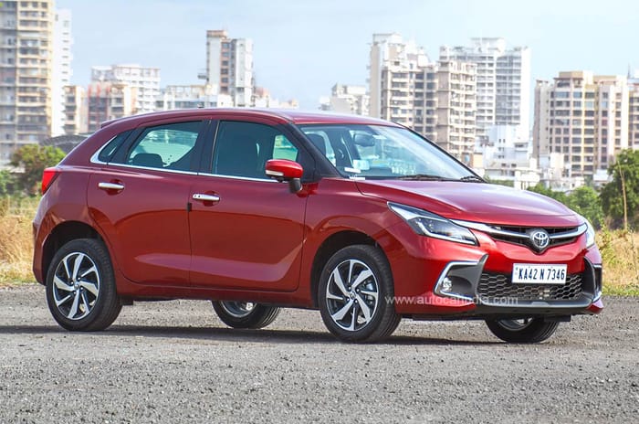 Top 10 highest mileage petrol cars in India